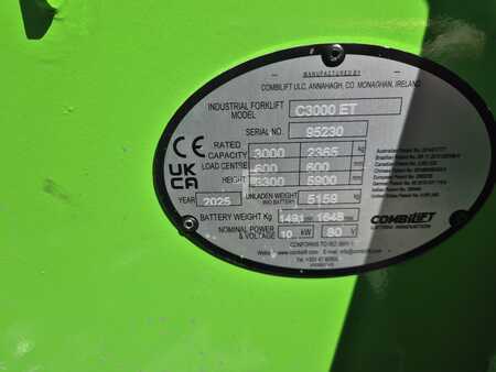 Four-way trucks 2025  Combilift C 3000 ET (11)