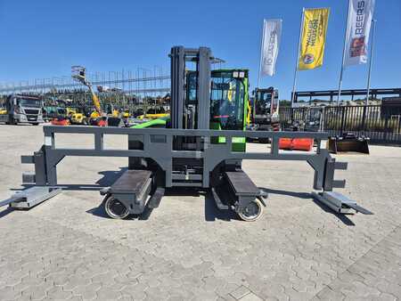 Four-way trucks 2025  Combilift C 3000 ET (2)