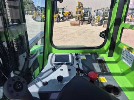 Four-way trucks 2025  Combilift C 3000 ET (7)