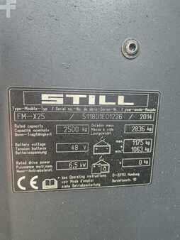 Chariots à mât rétractable 2014  Still FM-X25 (13)