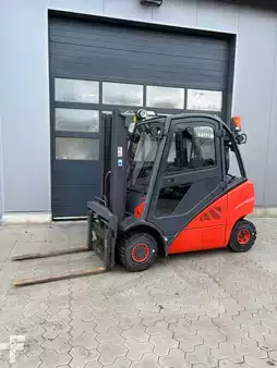 Diesel heftrucks 2016  Linde H 20 D (1)