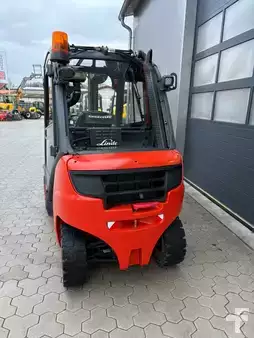 Diesel heftrucks 2016  Linde H 20 D (2)