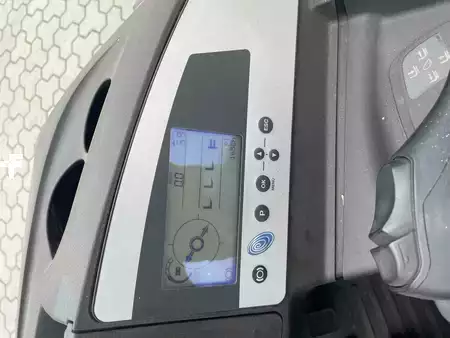 Schubmaststapler 2018  Still FM-X14 (5)