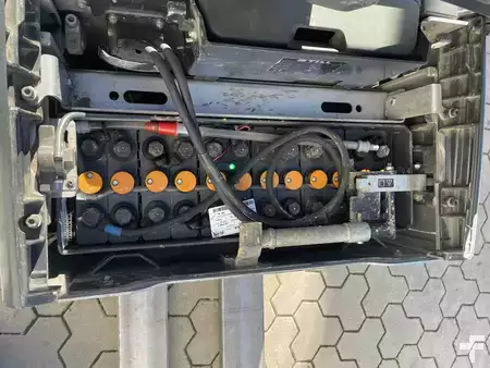 Transpalettes électriques 2020  Still EXH-SF20 (4)