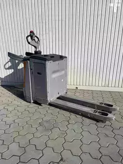 Transpalettes électriques 2020  Still EXH-SF20 (2)