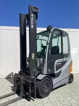 Elektro 4 Rad 2019  Still RX 60-25 (1)