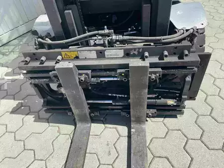 Elektro 4 Rad 2019  Still RX 60-25 (7)