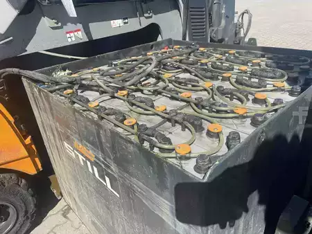 Elektro 4 Rad 2019  Still RX 60-50  75% Bat & 5th & Rotato (5)