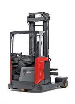 Vierwegestapler 2023  Linde R 25 F (1)