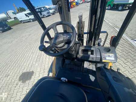 LPG Forklifts 2005  CAT Lift Trucks GP25N, After service, new tires, Fresh look, Shipping possible (16)