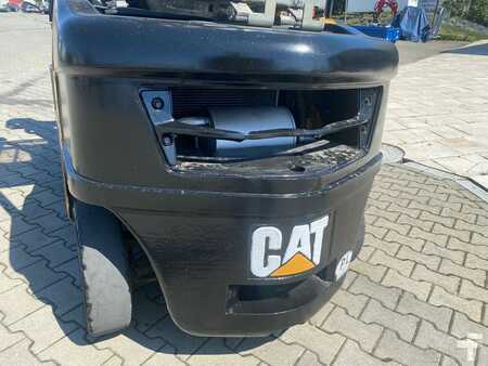 LPG Forklifts 2005  CAT Lift Trucks GP25N, After service, new tires, Fresh look, Shipping possible (17)