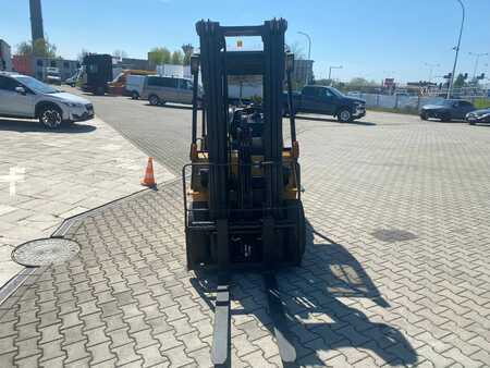 LPG VZV 2005  CAT Lift Trucks GP25N, After service, new tires, Fresh look, Shipping possible (3)