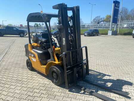 LPG VZV 2005  CAT Lift Trucks GP25N, After service, new tires, Fresh look, Shipping possible (4)