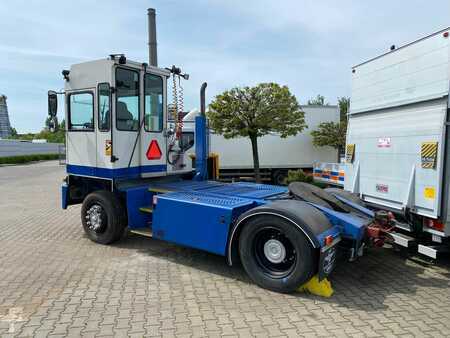 Terminál traktor 2005  Kalmar ST 122 /  4X2 / 1 OWNER / NEW TIRES / TRANSPORT POSSIBLE (13)