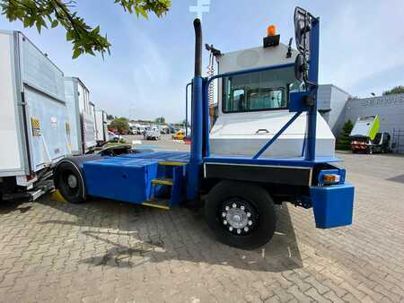 Terminal tractor 2005  Kalmar ST 122 /  4X2 / 1 OWNER / NEW TIRES / TRANSPORT POSSIBLE (7)