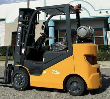 Propane Forklifts 2024  Ekko EK25SLP (1)