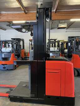 Horizontal order picker 2017  Raymond 540-OPC30TT (1)