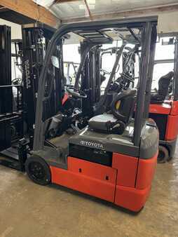 Montacargas Eléctrico (3 ruedas) 2021  Toyota 8FBE15U (1)