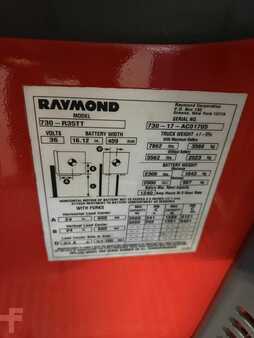 Reach Trucks 2017  Raymond 730-R35TT (5)