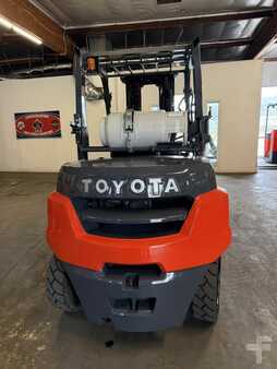 Propane Forklifts 2020  Toyota 8FG35U (4)