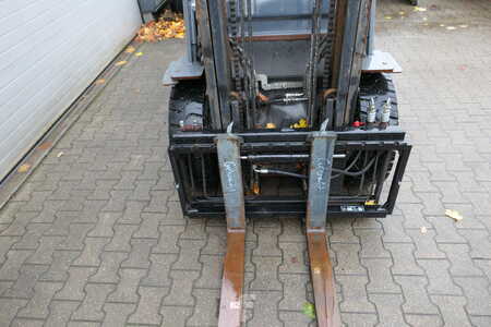 Dieselstapler 2017 Toyota 02-8 FD 30 (4)