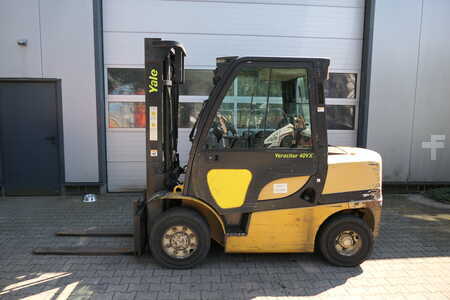 Dieselstapler 2008 Yale GDP40 VX5 (1)