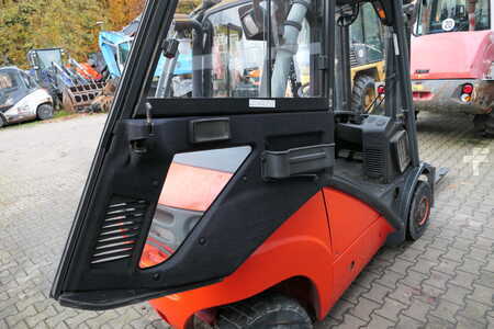 Diesel Forklifts 2004  Linde H 25 D 392 (8)