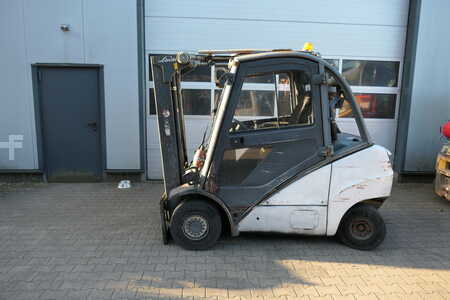 Dieselstapler 2006  Linde H30D (1)