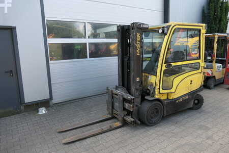 Elektro 4 Rad 2015  Hyster J2.5XN (3)