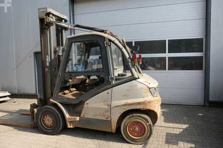 Dieselstapler 2006  Linde H 40 D (2)