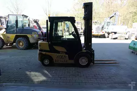 Carretilla elevadora GLP 2017  Yale GLP 30 VX (4)