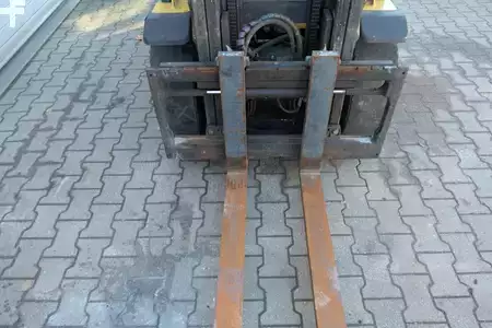 Carretilla elevadora GLP 2017  Yale GLP 30 VX (7)