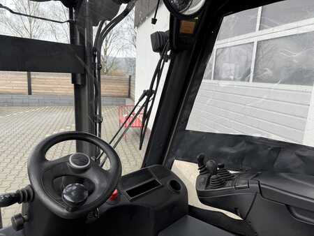 4-wiel elektrische heftrucks 2014  Linde E18 PH-02 (4)