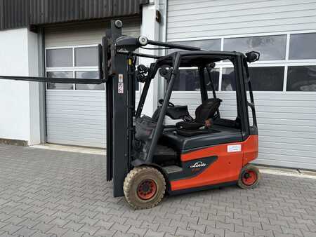 4-wiel elektrische heftrucks 2016  Linde E25 L-01 (2)