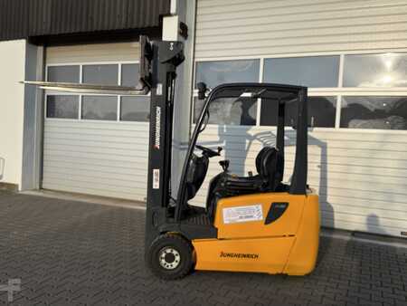 3-wiel elektrische heftrucks 2006  Jungheinrich EFG 216K (2)