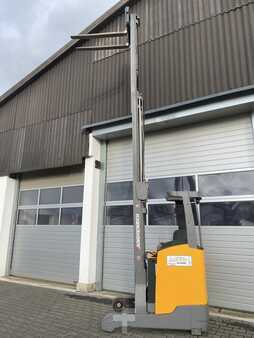 Reachtrucks 2015  Jungheinrich ETV 112 (3)