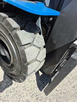 El Truck - 4-hjul 2018  BYD ECB20C (11)