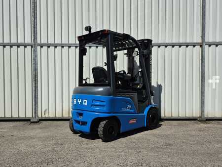 El Truck - 4-hjul 2018  BYD ECB20C (2)