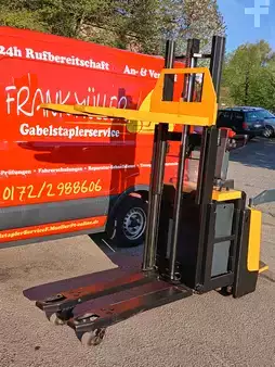 Hochhubwagen 1996  Jungheinrich ERD120 (6)