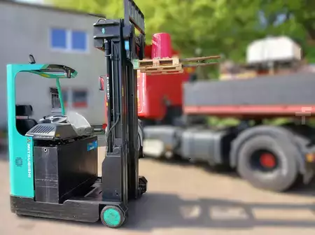 Reach Truck 2000  Mitsubishi RB 16 (3)