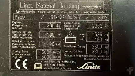 Tractor de arrastre 2012  Linde P250 (3)