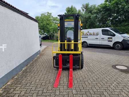 LPG VZV 2023  Hyster H3.5UT (3)