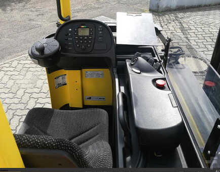 Työntömastotrukki 2016  Hyster R1.4 (1)