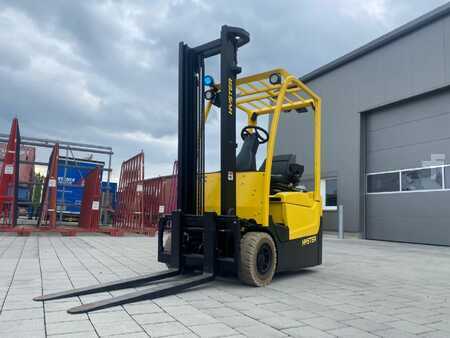 Eléctrica de 3 ruedas 2017  Hyster A 1.3 XNT (1)