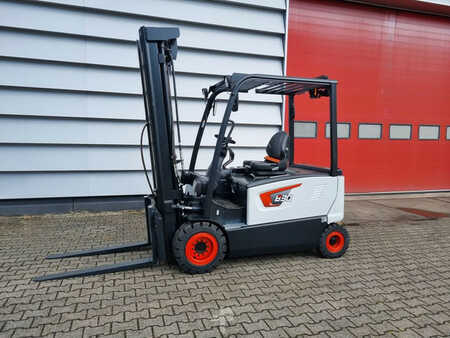 Bobcat B30X-7 Plus