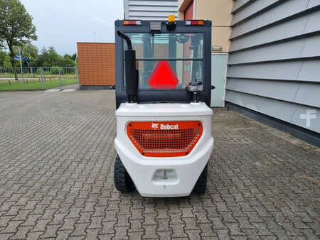 Diesel truck - Bobcat D30NXS (3)