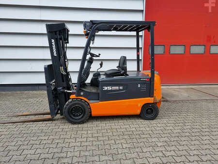 El truck - 4 hjulet - Doosan B35X5 (3)