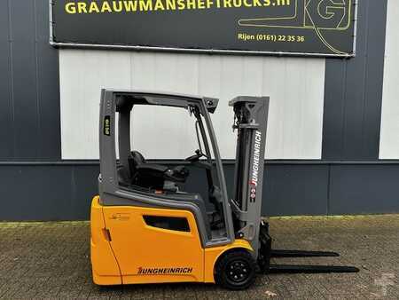 El truck - 3 hjulet 2018  Jungheinrich EFG 216k (1)