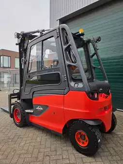 Eléctrica de 4 ruedas 2017  Linde E40H-01/600 (3)