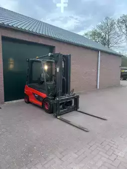 Elektro 4 Rad 2011  Linde E30-01 (2)